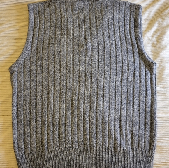London Fog Sweater Vest -blue/gray. Size LG. - Picture 5 of 5